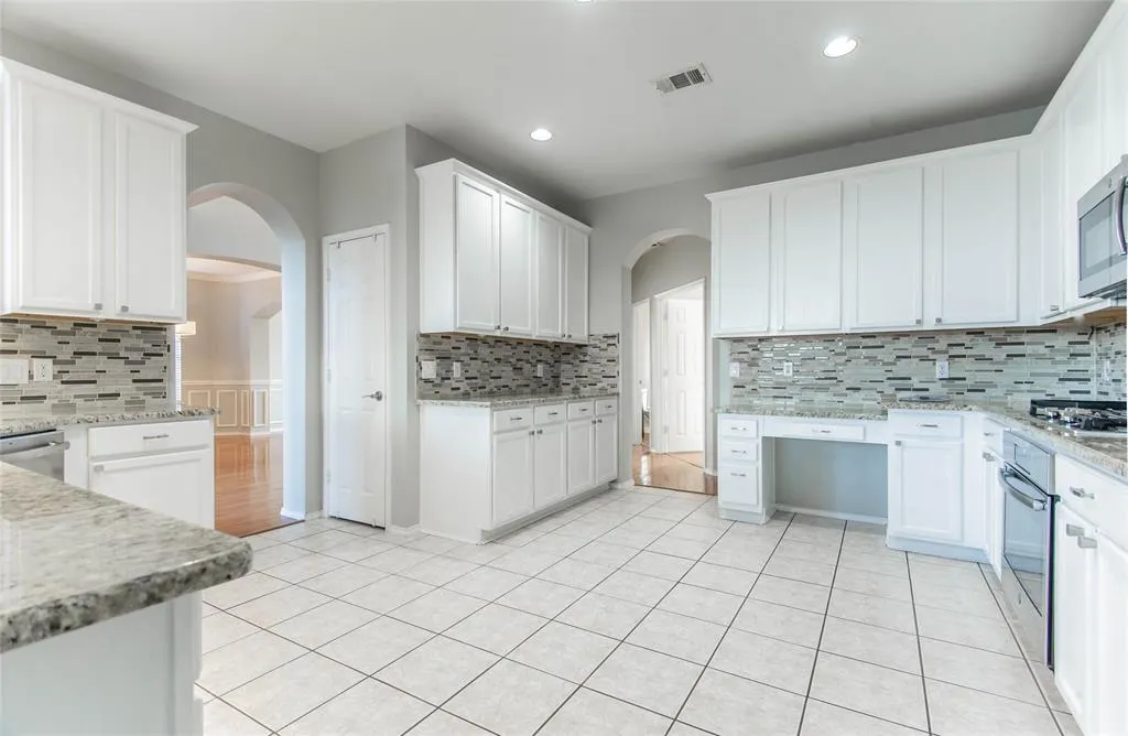 1521 Hidden Cove Court