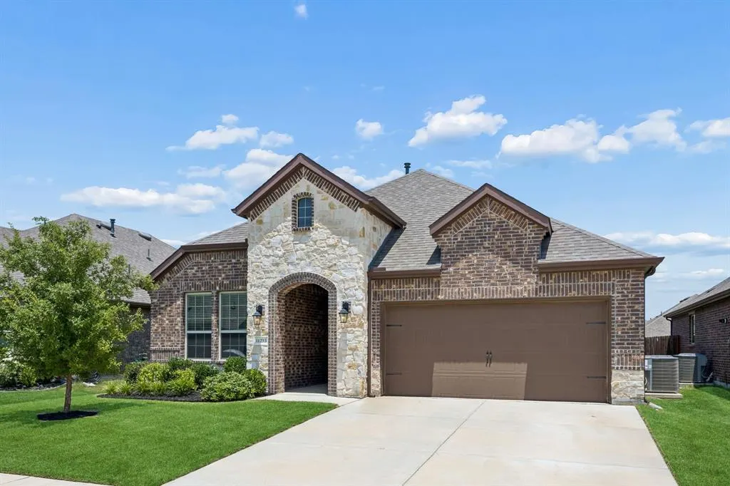 11233 Gold Pan Trail