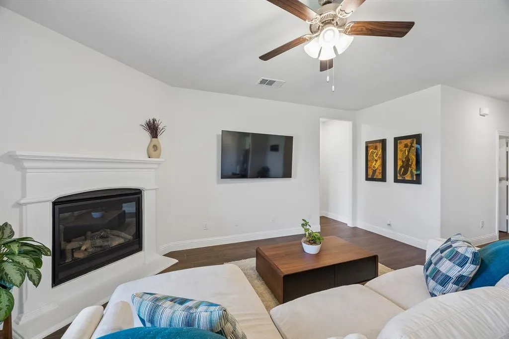 11233 Gold Pan Trail