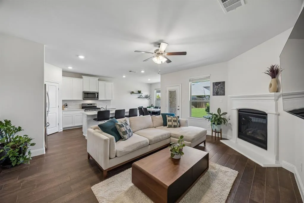 11233 Gold Pan Trail