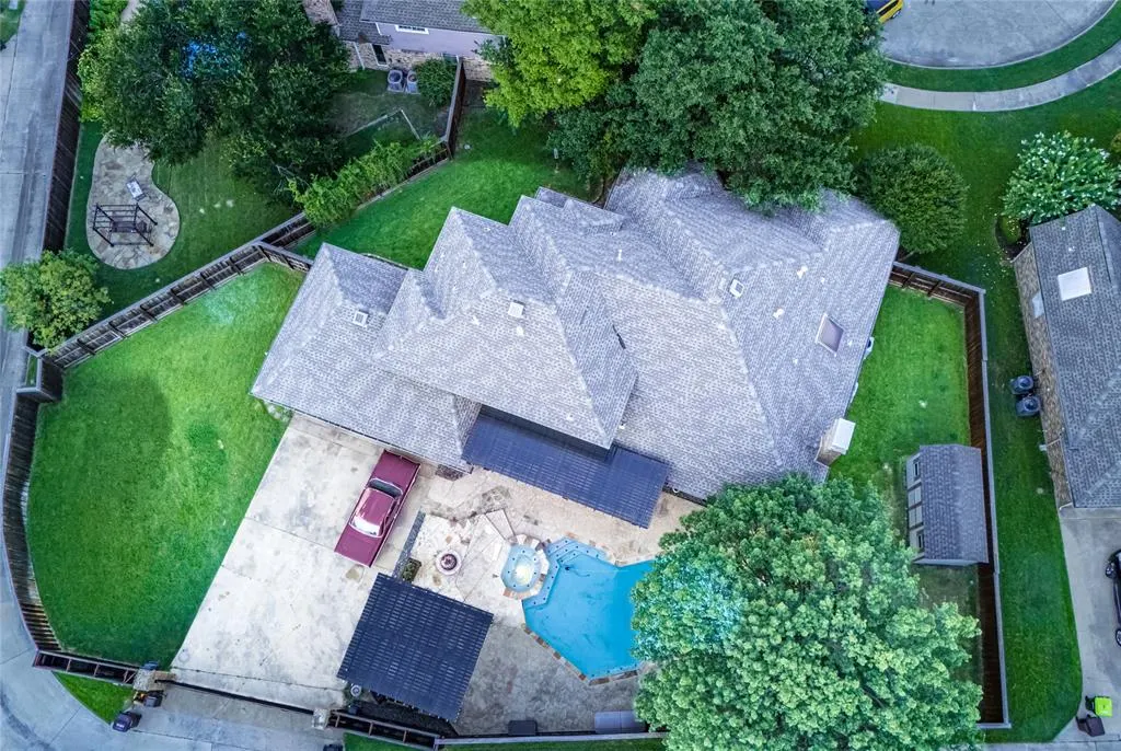 4009 Wilshire Court