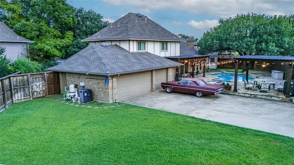 4009 Wilshire Court