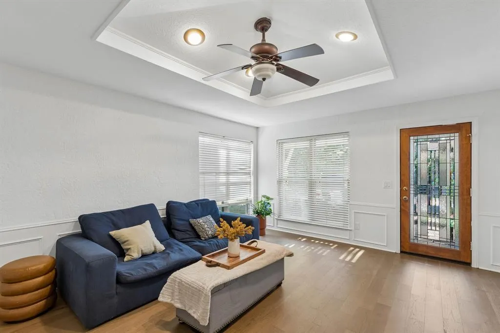 1908 Sandpiper Lane