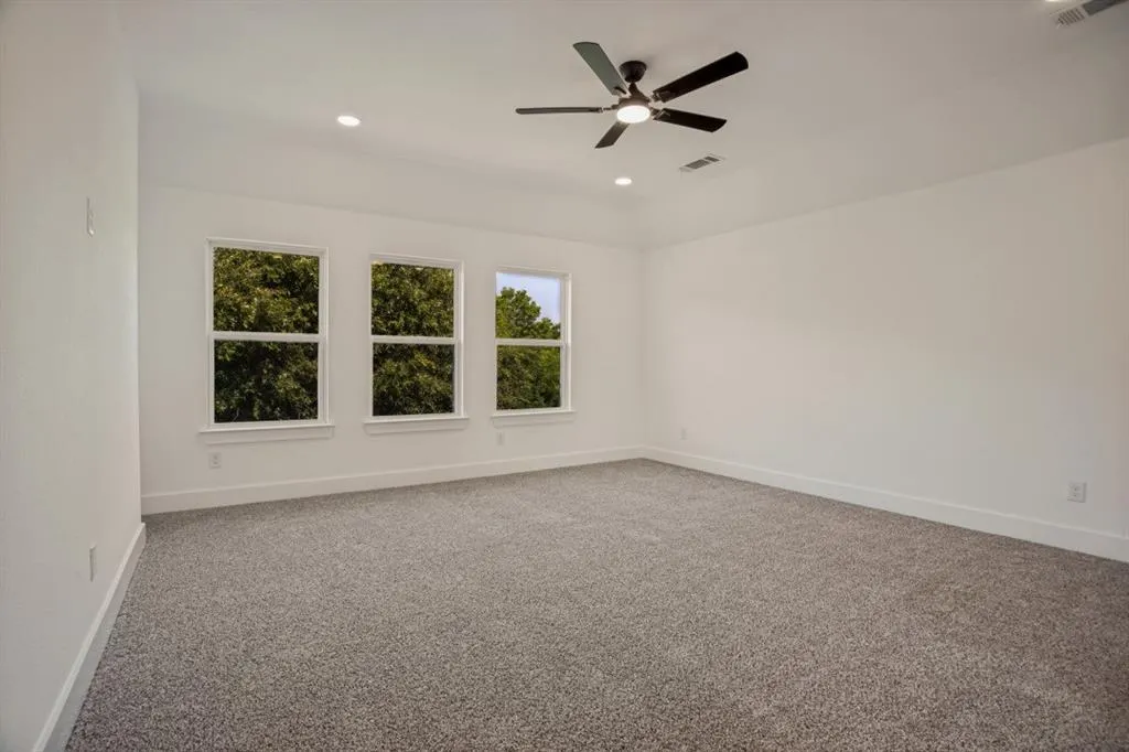 2845 Laurel Oak Drive