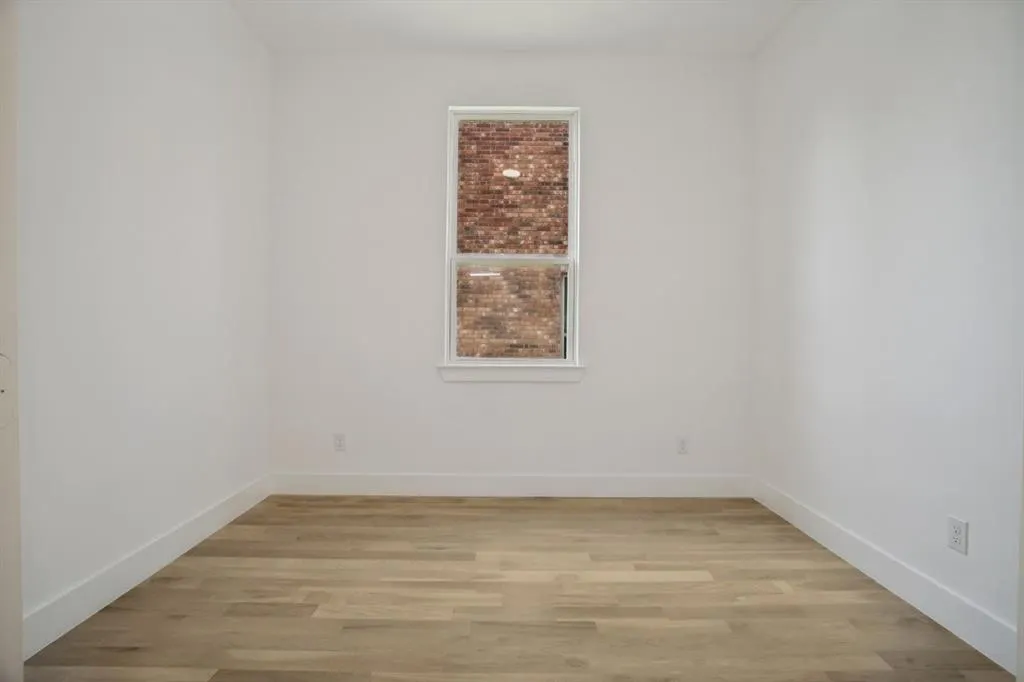 2845 Laurel Oak Drive