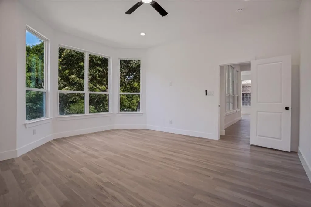 2845 Laurel Oak Drive