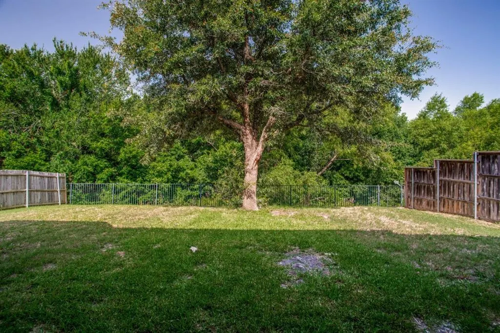2845 Laurel Oak Drive