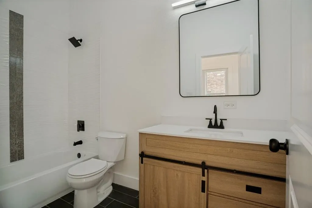 2845 Laurel Oak Drive