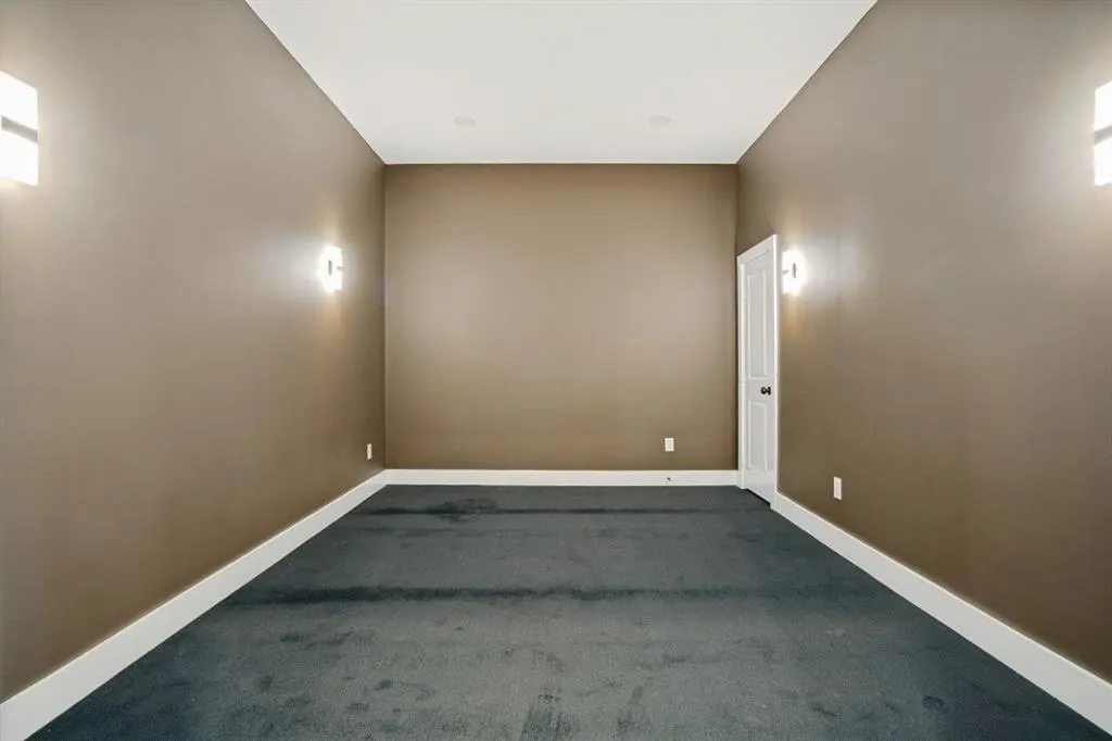 2845 Laurel Oak Drive