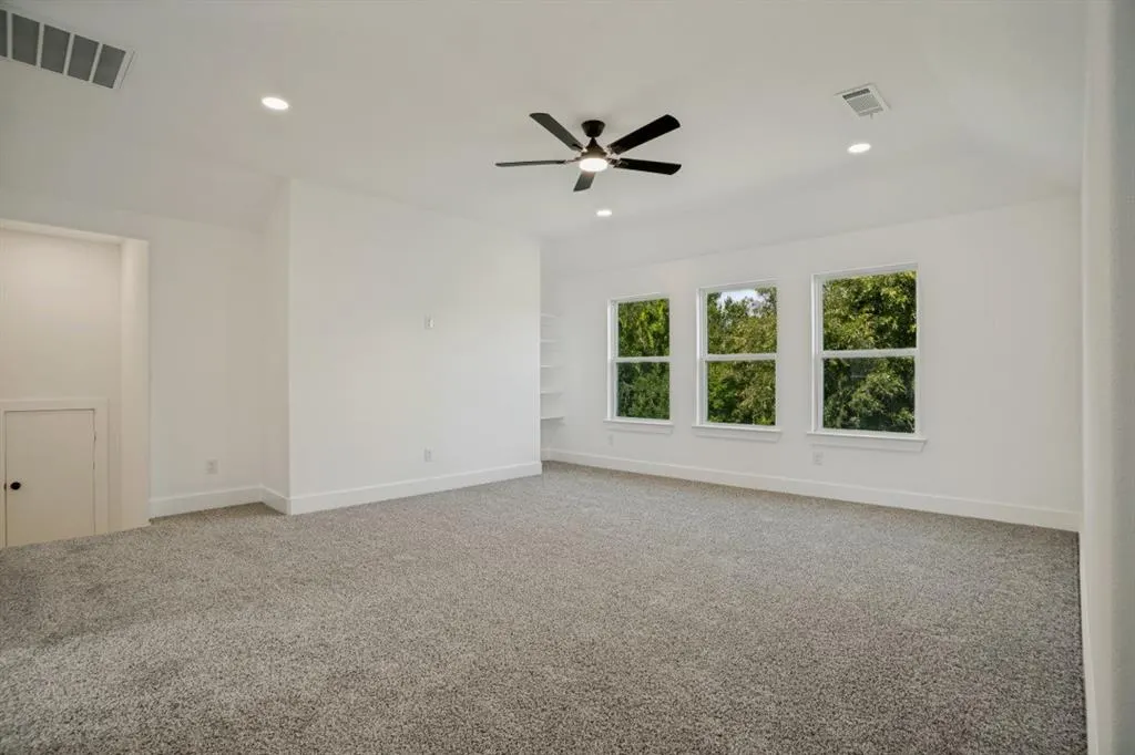 2845 Laurel Oak Drive