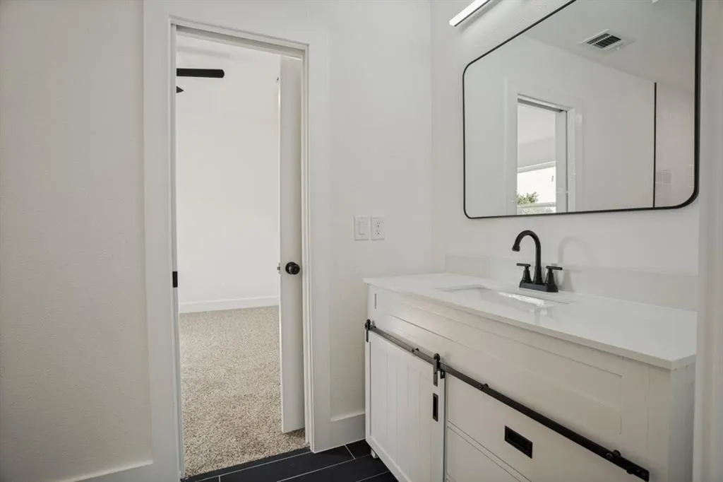 2845 Laurel Oak Drive