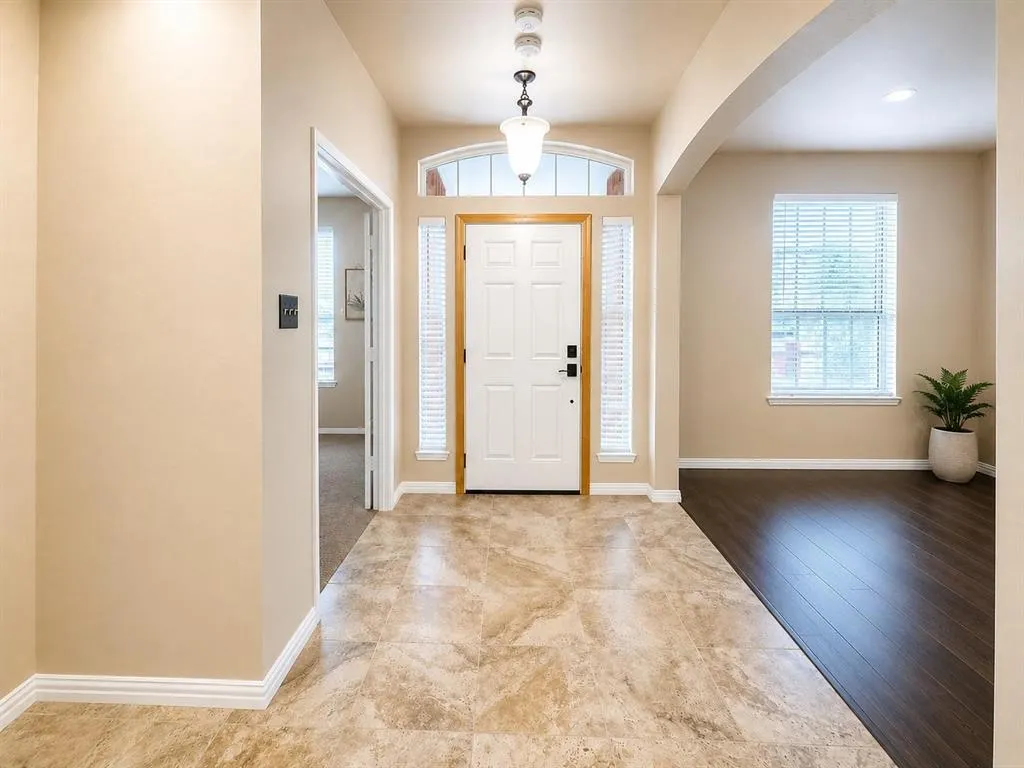 1114 Hidden Creek Drive