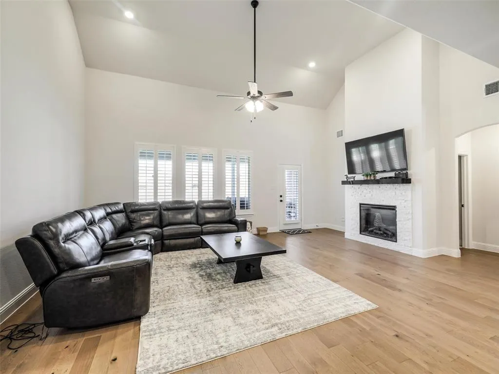 1708 Canals Drive