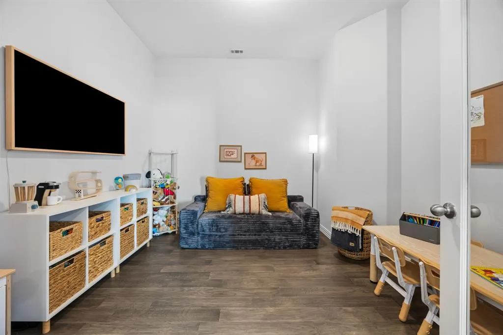4511 Cypress Drive