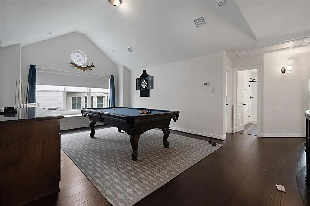 1204 Frisco Hills Boulevard