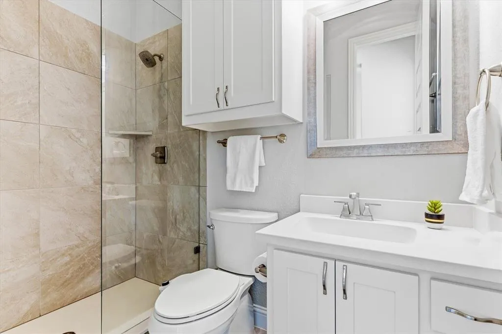 3900 Sweet Clover Drive