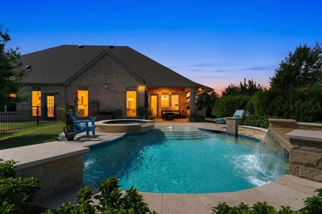 3900 Sweet Clover Drive
