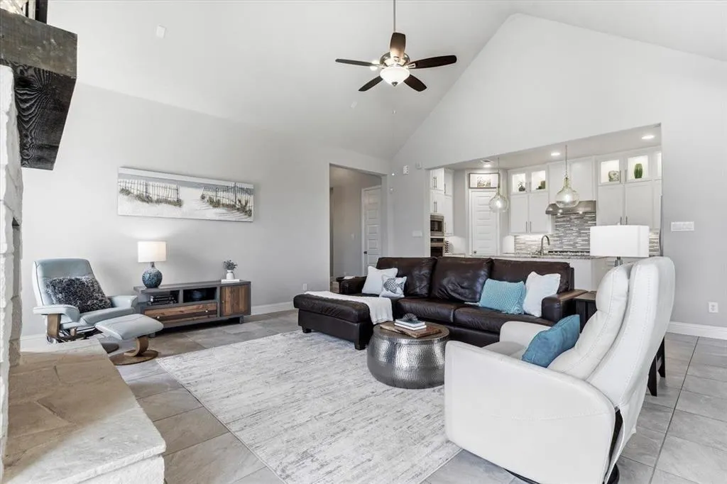 3900 Sweet Clover Drive