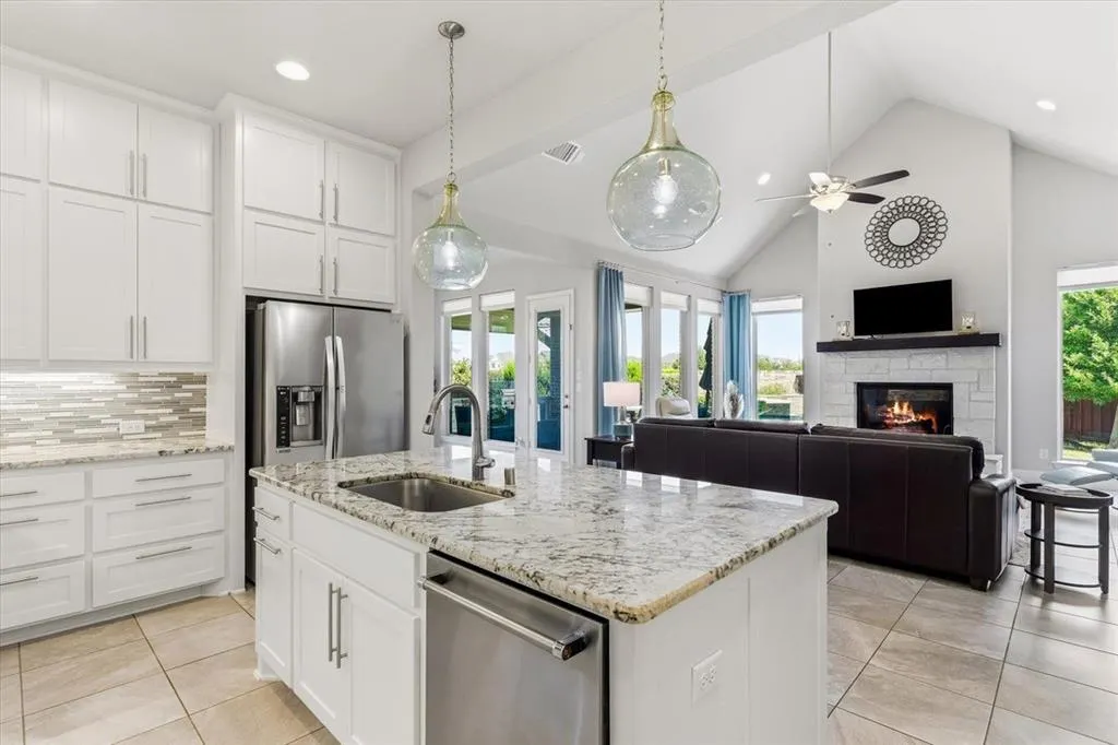3900 Sweet Clover Drive