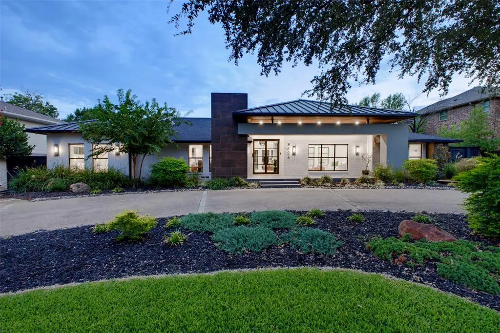 4624 Willow Lane