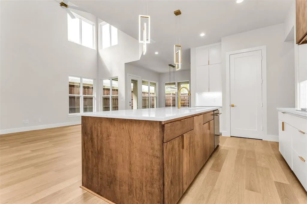 13095 Broadhurst Drive