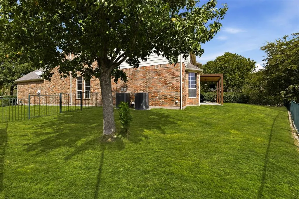 2671 SLEEPY HOLLOW Trail