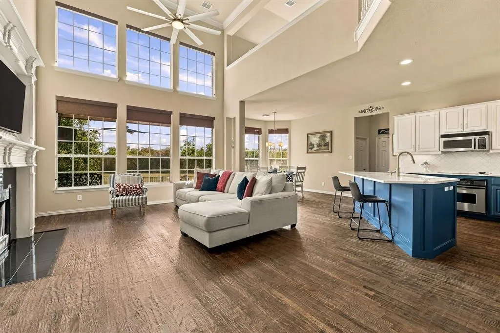 2671 SLEEPY HOLLOW Trail