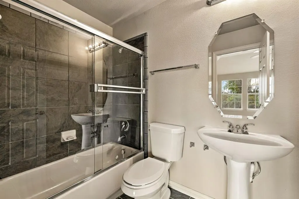 2671 SLEEPY HOLLOW Trail