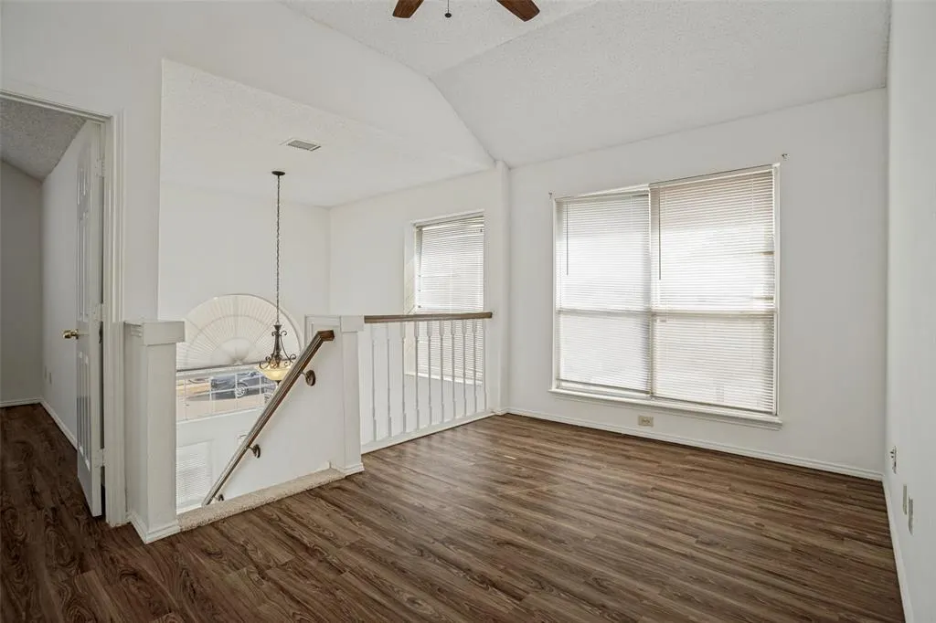 900 Sweetgum Creek