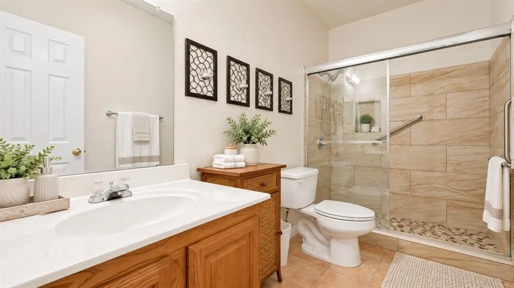 3113 Paradise Valley Drive