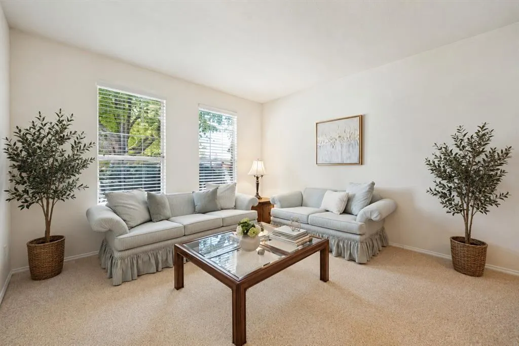 3113 Paradise Valley Drive