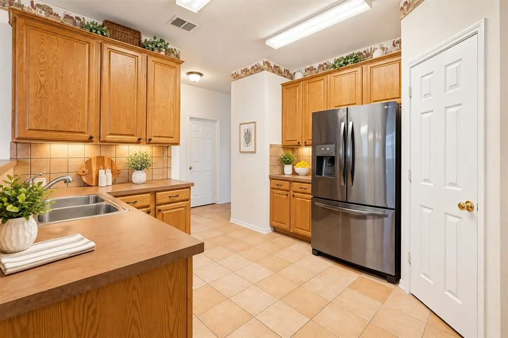 3113 Paradise Valley Drive