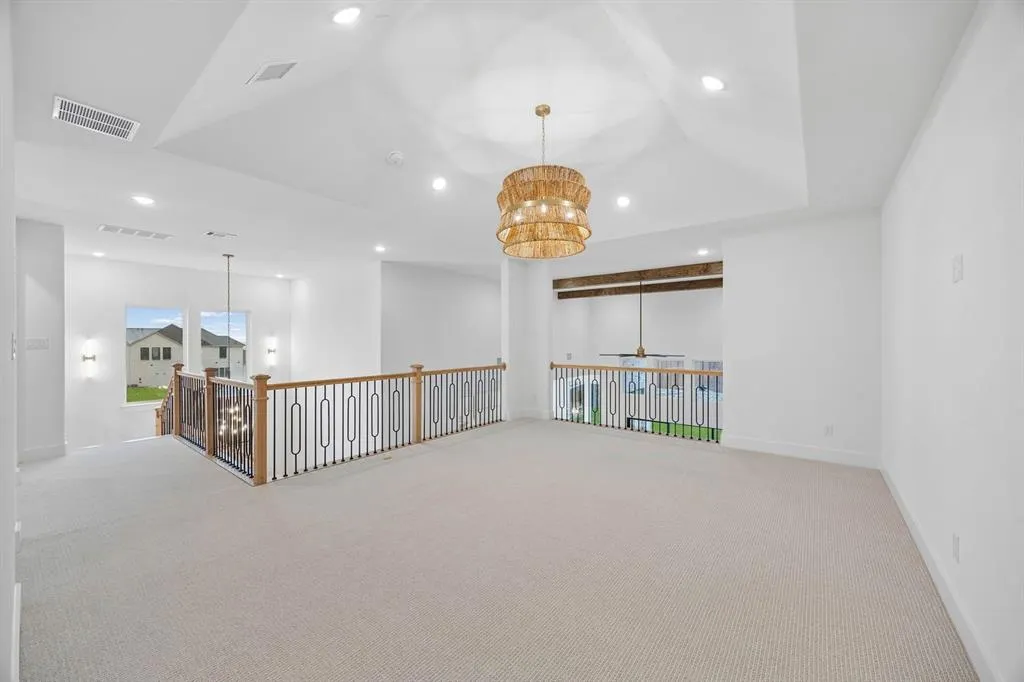 211 Nightfall Dr