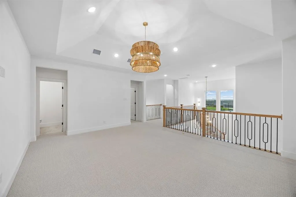 211 Nightfall Dr