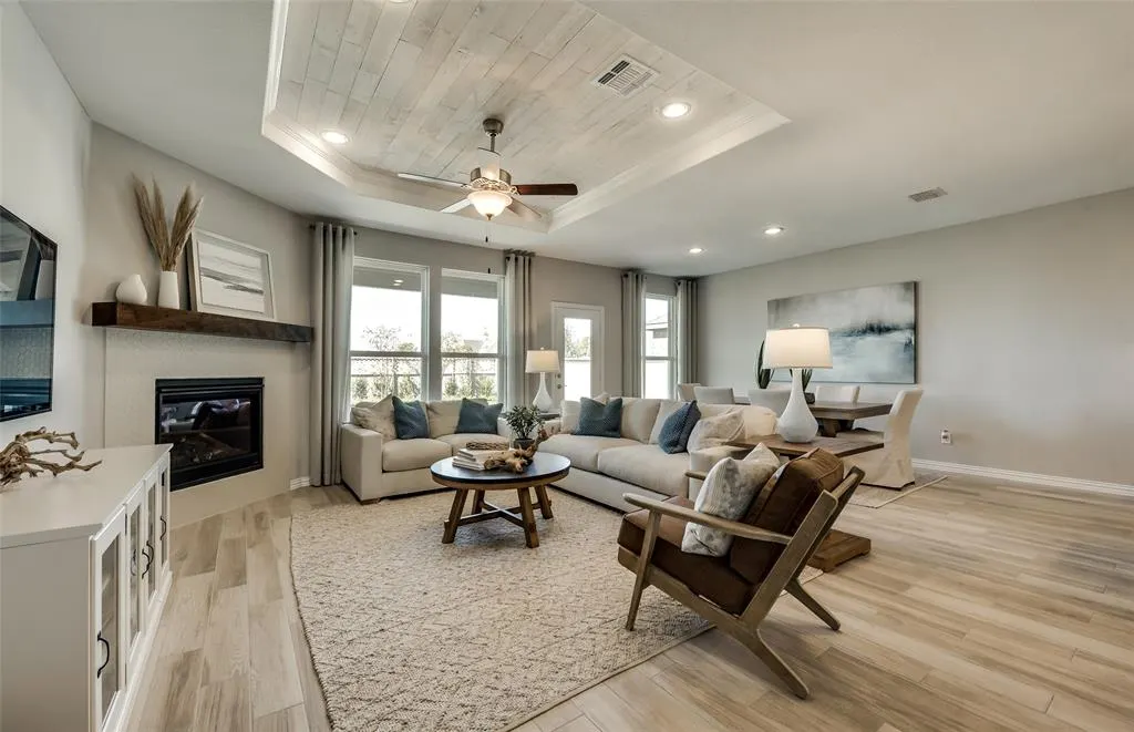 3120 Cliffside Drive