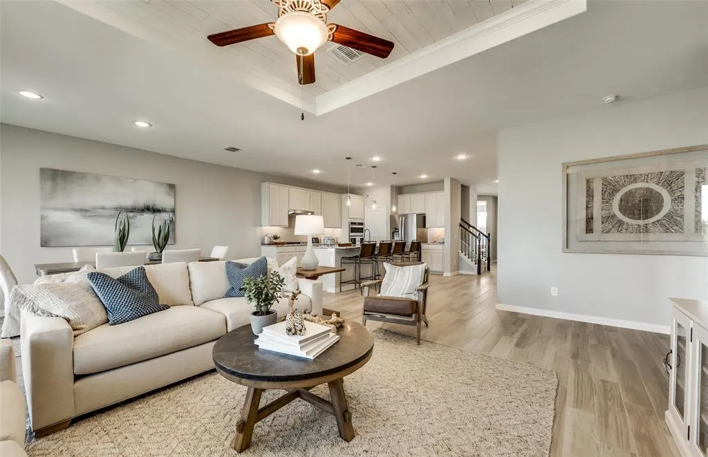 3120 Cliffside Drive