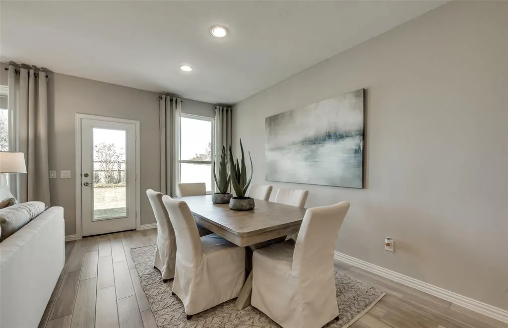 3120 Cliffside Drive