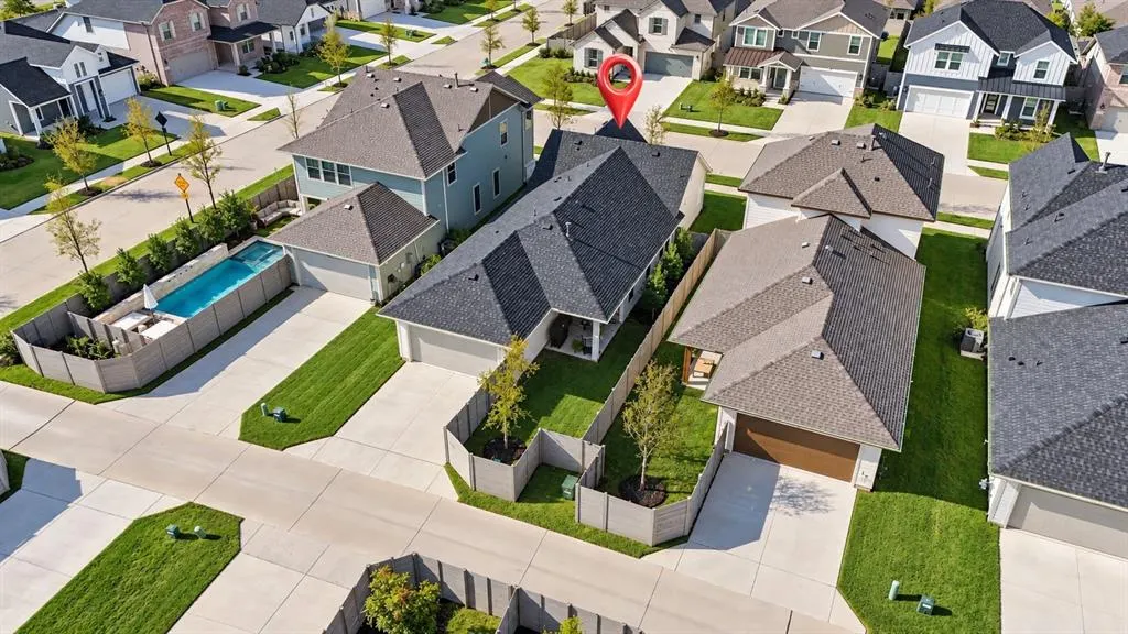 3104 Lenten Rose Lane
