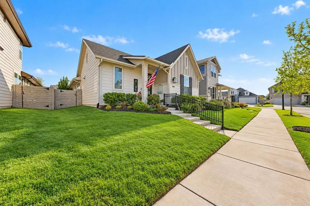 3104 Lenten Rose Lane