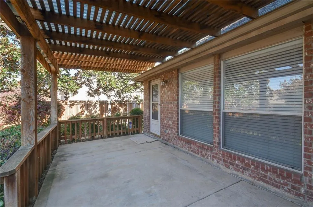 1302 Heather Brook Drive