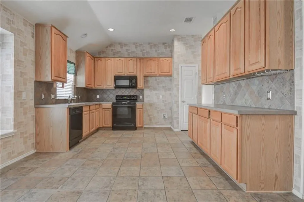 1302 Heather Brook Drive