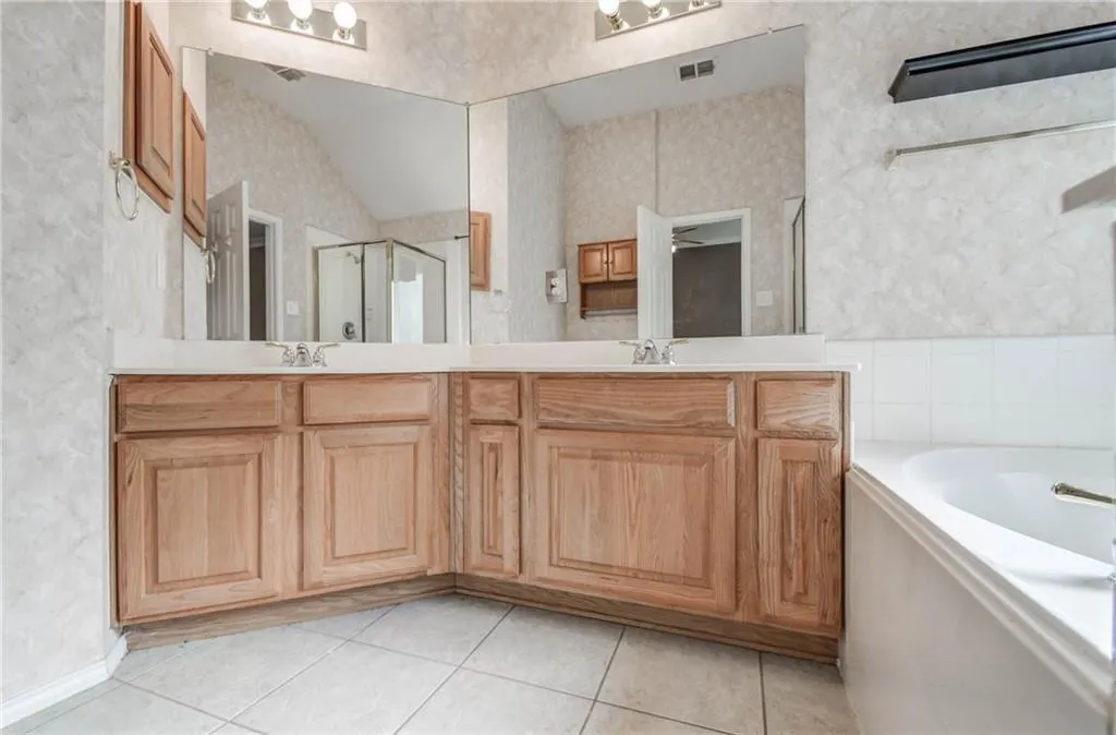 1302 Heather Brook Drive