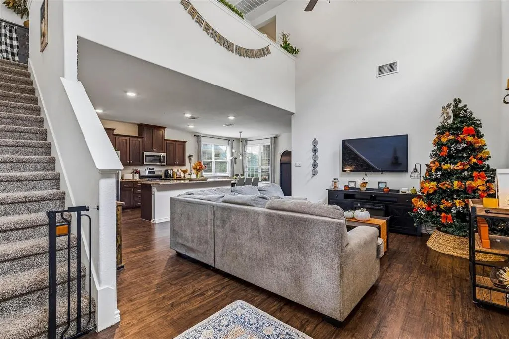 2181 Olivereta Drive