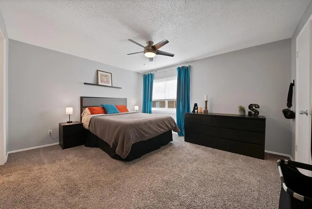 5 Merrie Circle