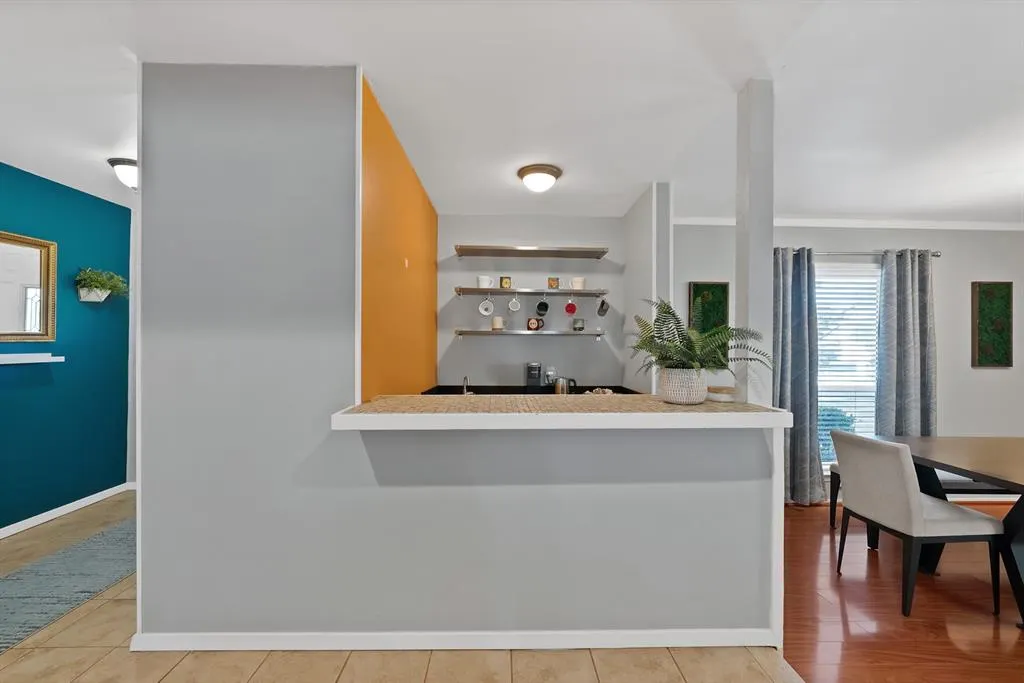 5 Merrie Circle