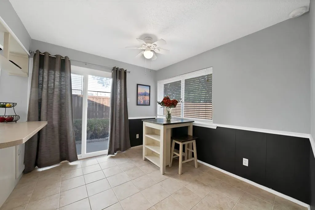 5 Merrie Circle