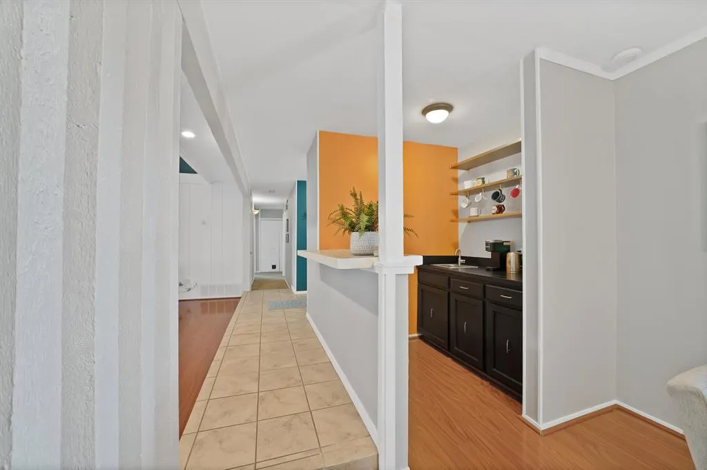 5 Merrie Circle
