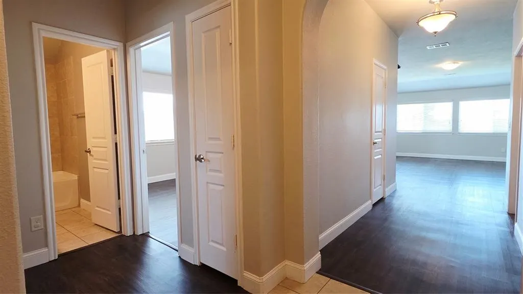 103 Bankhurst Drive