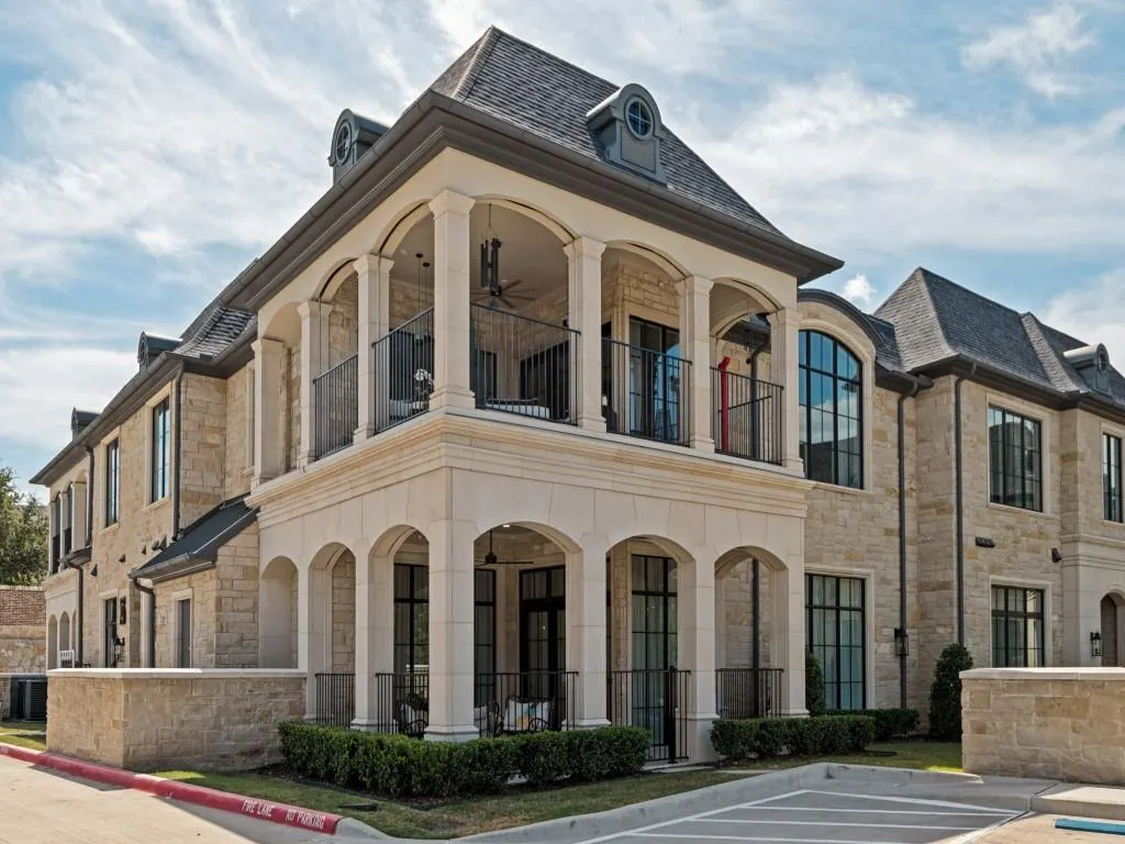 6801 Corporate Drive #C2