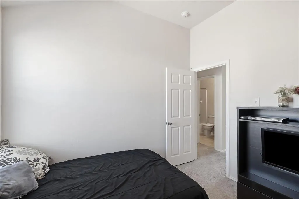 4000 Plymouth Drive